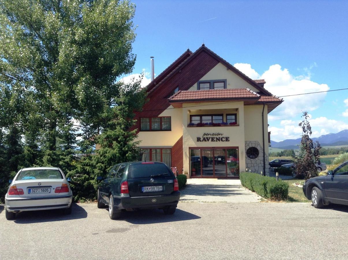 Penzion Ravence ลิปตอฟสกี โตรเวก ภายนอก รูปภาพ